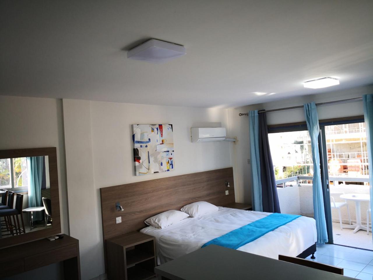 Lobelia Apartments Limassol Exterior photo